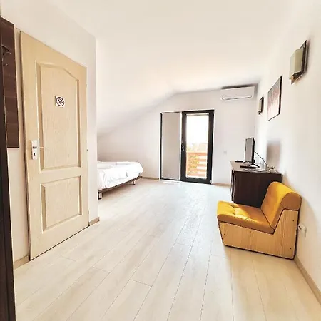 Medusa 招待所 旧瓦马